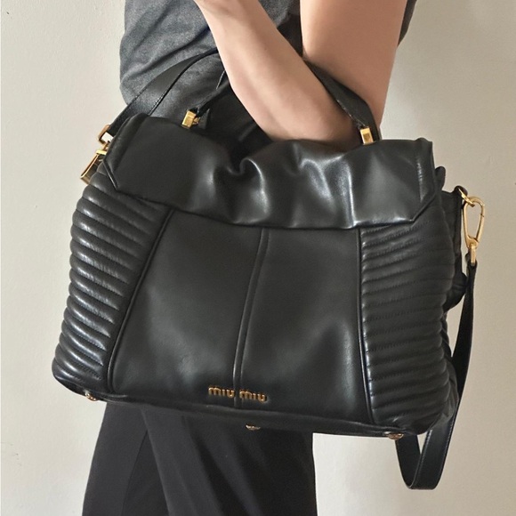 BLACK FRIDAY PRICE
Miu Miu 100% authentic Large 3Way Bag - Picture 4 of 14